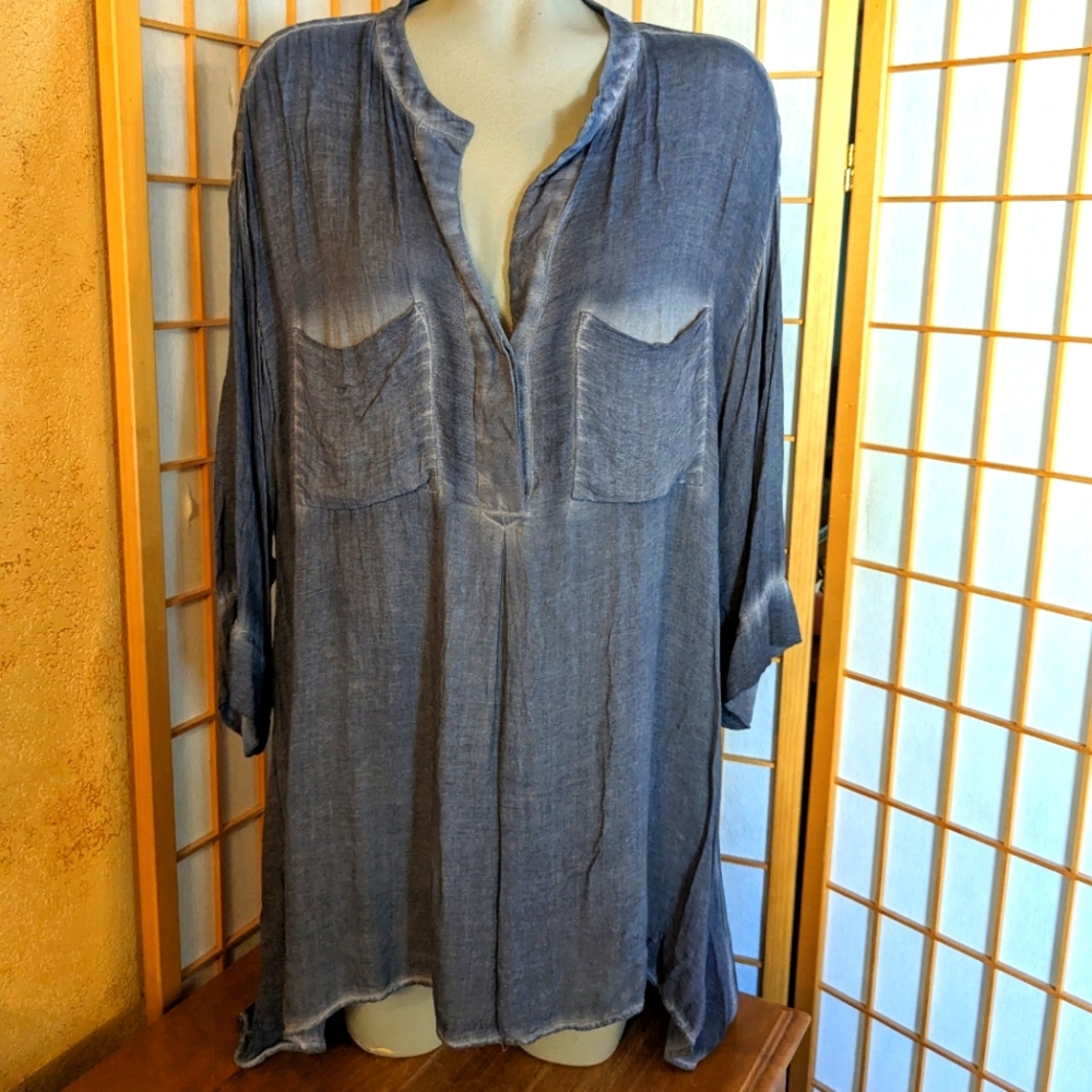 Tommy Hilfiger tunic top, LG